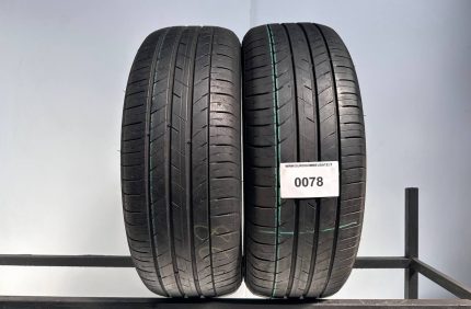 225/55R18 102W KUMHO ECSTA HS52