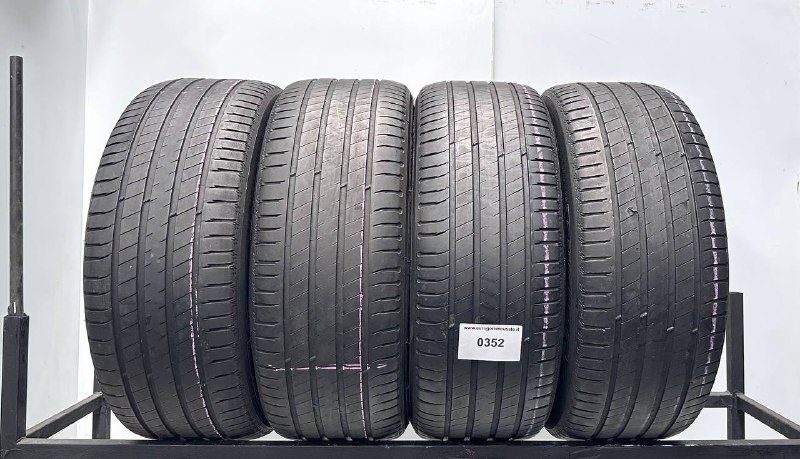 255/45R20 105V XL MICHELIN LATITUDE SPORT 3 VOL