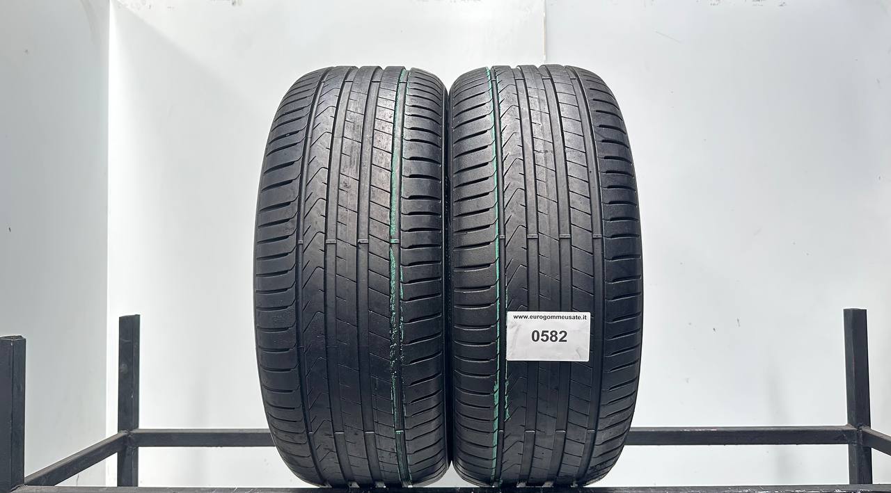 255/45R19 100V PIRELLI SCORPION SEAL INSIDE