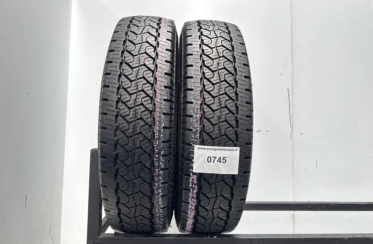185/75R16C 104/102R STARMAXX PRO TERRA ST900