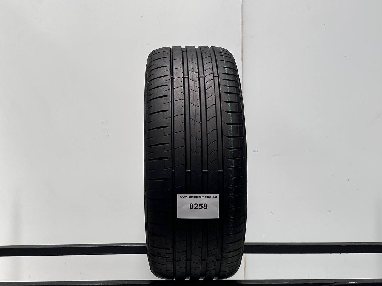 245/35ZR21 96Y XL PIRELLI P ZERO MGT