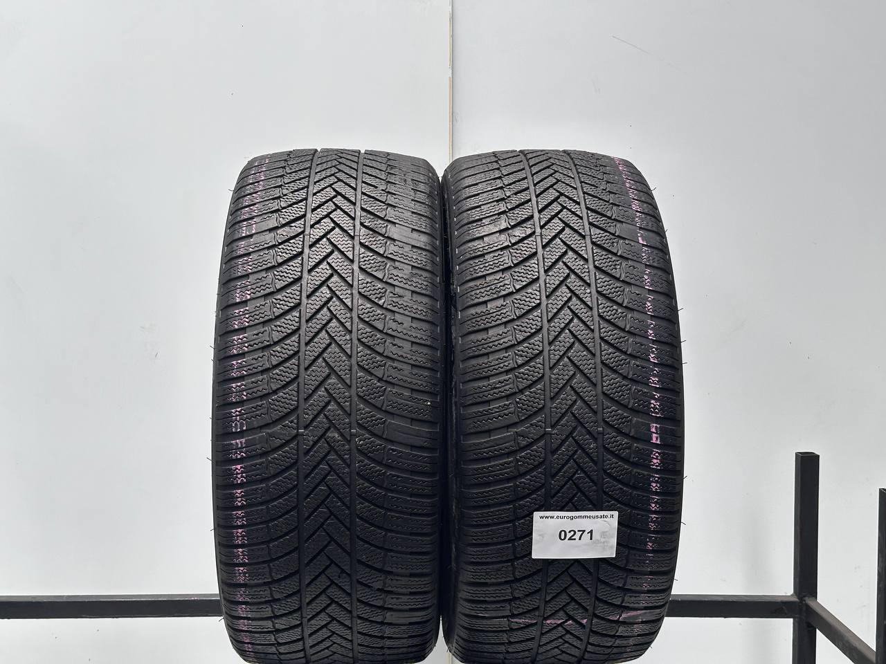 275/40R21 107V BRIDGESTONE BLIZZAK LM005