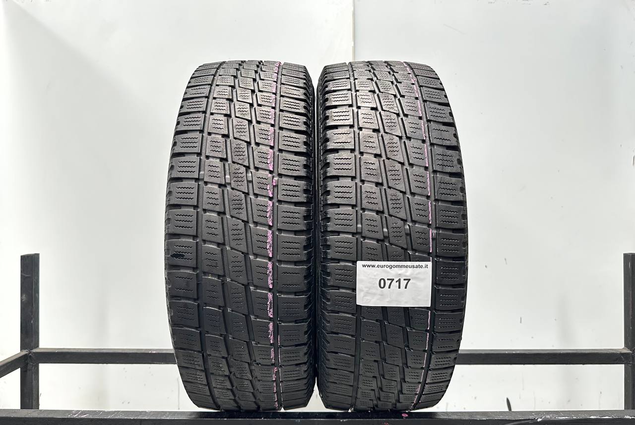 215/65R16C 109/107R TOYO H09