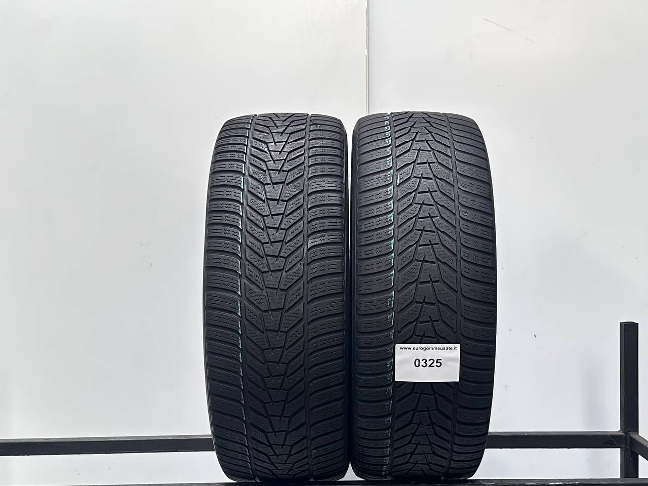 235/45R20 100V HANKOOK WINTER I CEPT EVO3