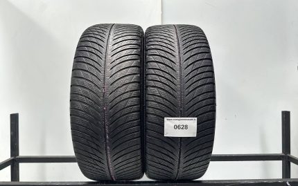 235/45R19 99V XL MICHELIN PILOT ALPIN 5